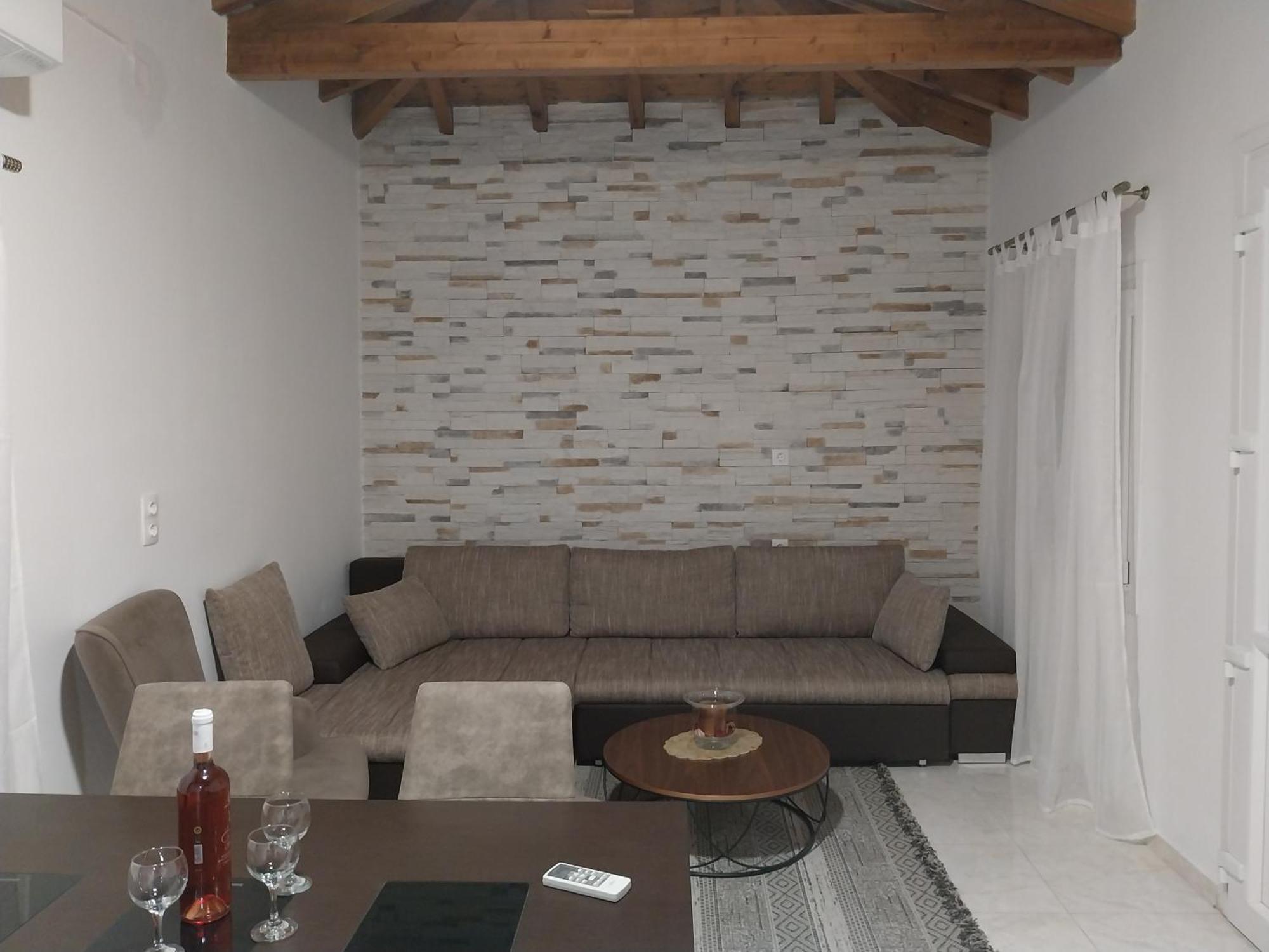 Sea Balcony Apartment Marathokampos